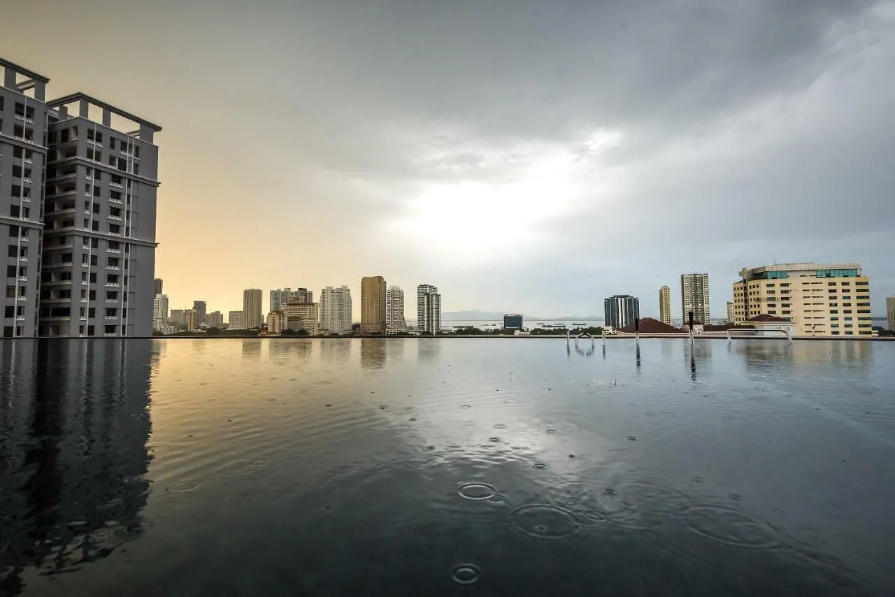 Love Come Home @ Sea View Suite 3Br For 10 Pax George Town